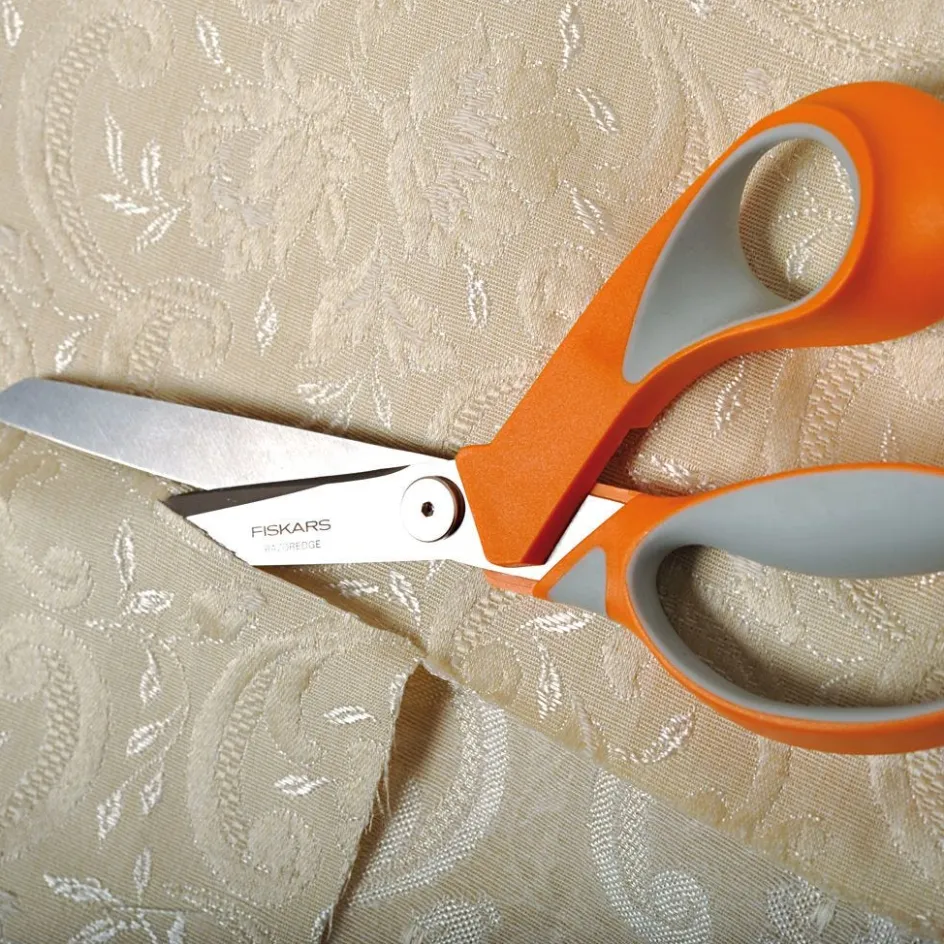 Fiskars Fabric RazorEdge Softgrip®| Scissors