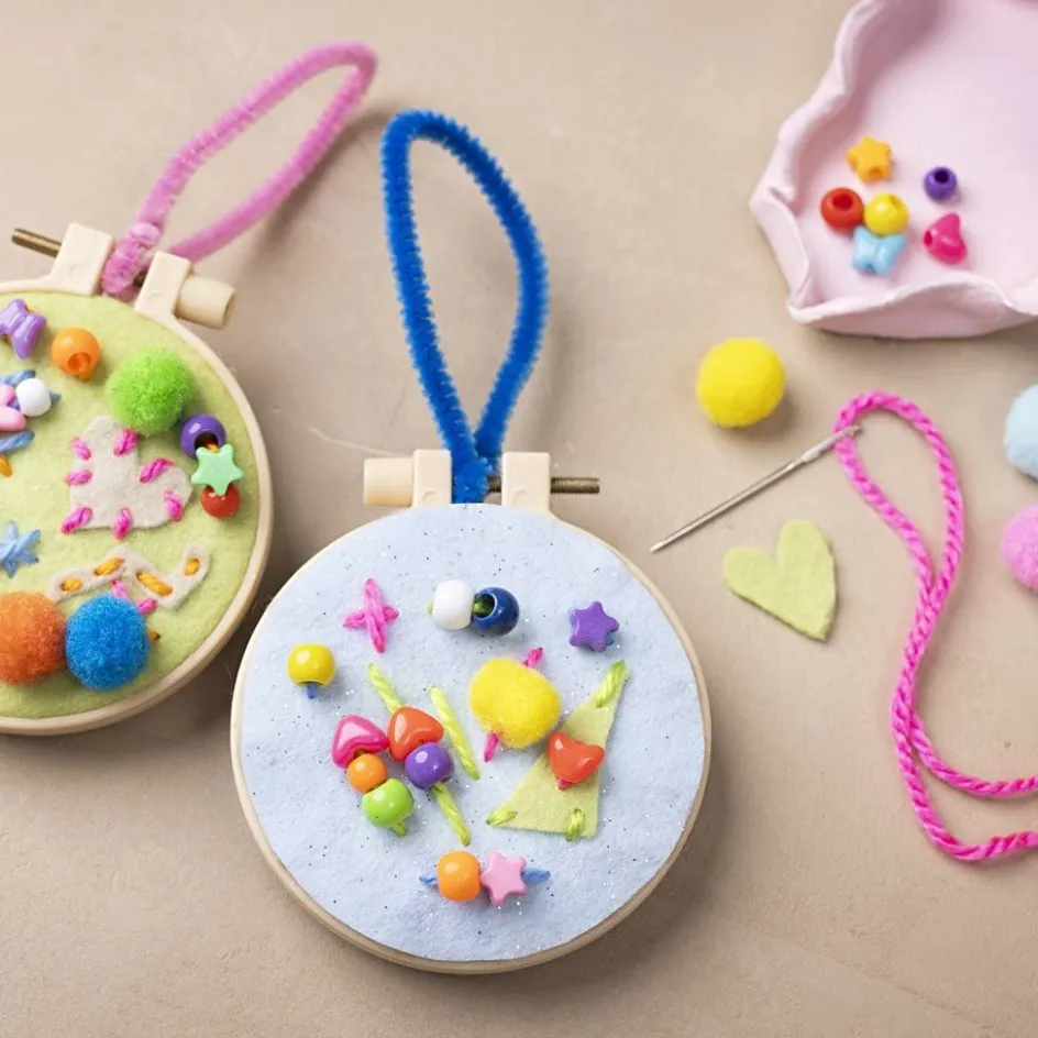 Creativ Company Mini Craft Kit Embroidery| Embroidery And Needle Punch|Diy-Kits, Textiles And Yarn