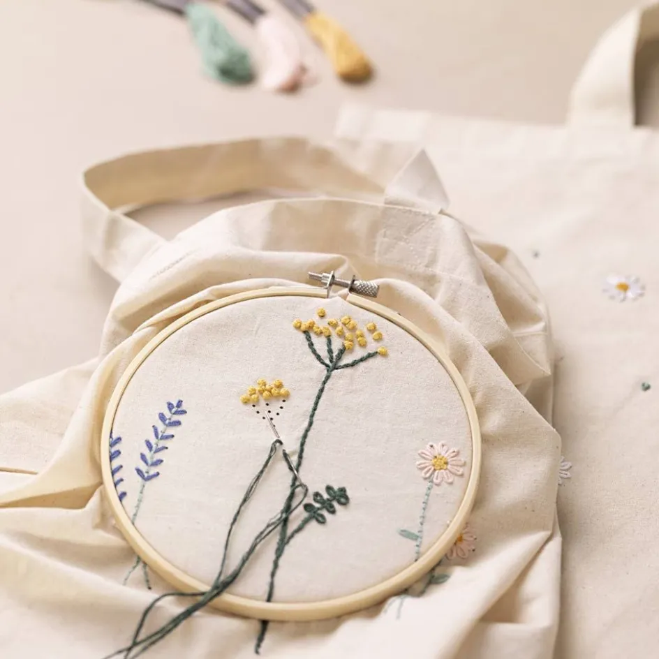 Creativ Company Starter Craft Kit Embroidery| Embroidery And Needle Punch|Diy-Kits, Textiles And Yarn
